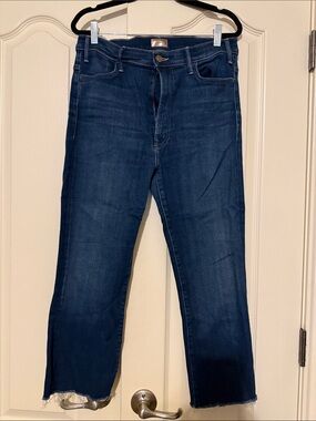 MOTHER the Hustler ankle fray. Dark Blue Denim Jeans with White Tag